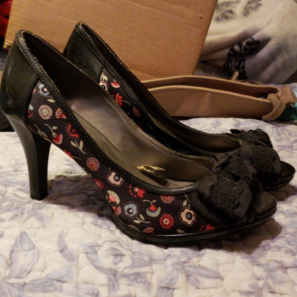 Cute heels
